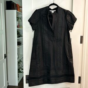 Diane Von Furstenberg Black Shift Mini Dress Size 8 with pockets!